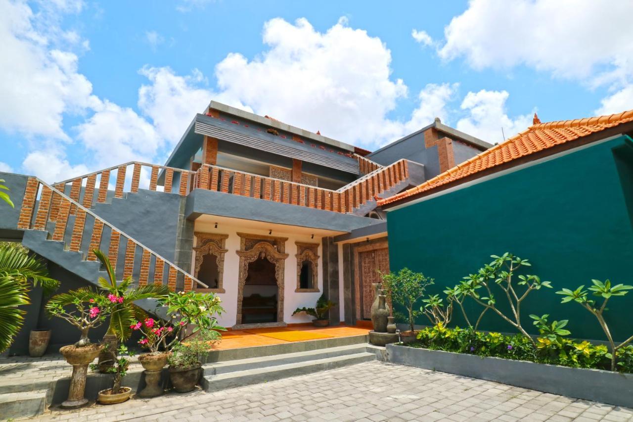 Clover Bali House Унґасан Екстер'єр фото