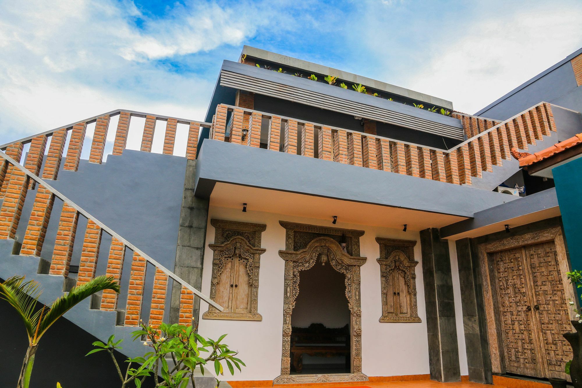 Clover Bali House Унґасан Екстер'єр фото